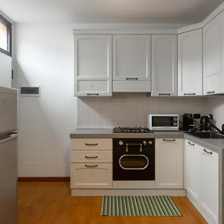 - Martesana Easy House Apartment *